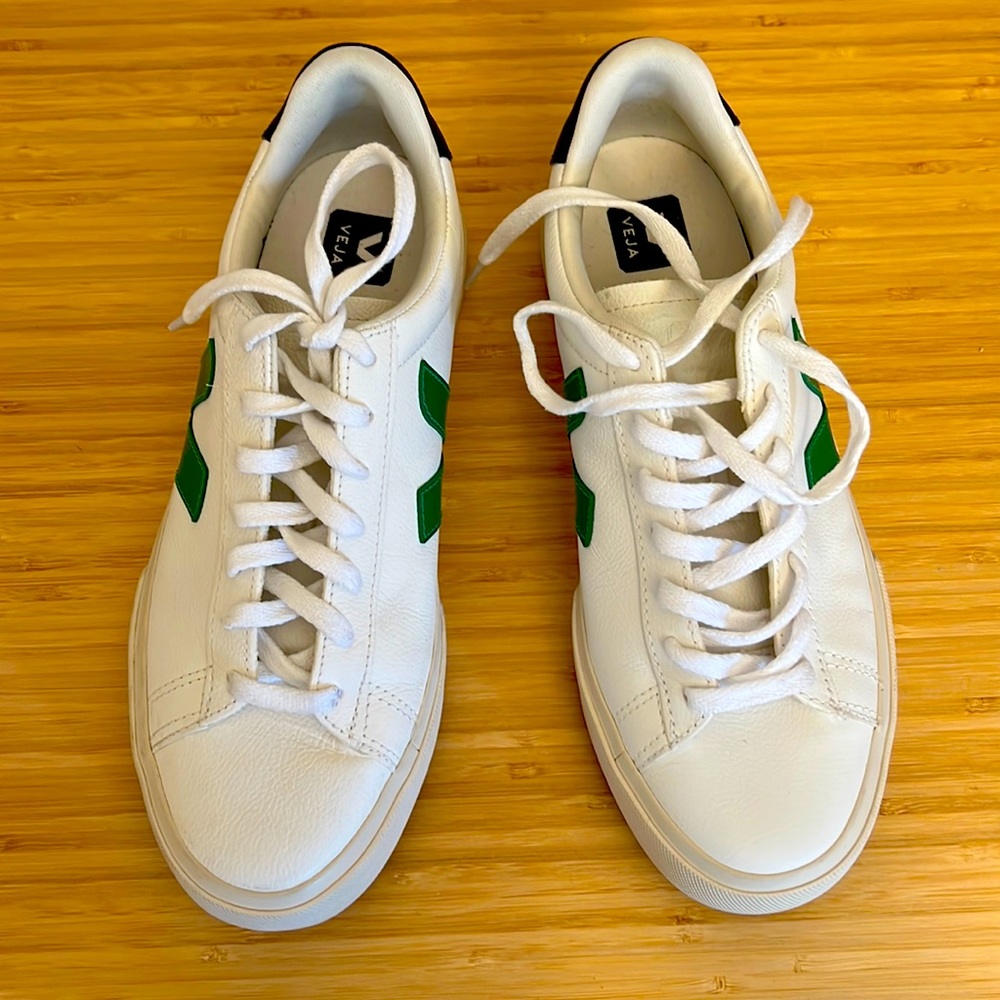 VEJA V-12 Bastille Sneakers in White Size 9